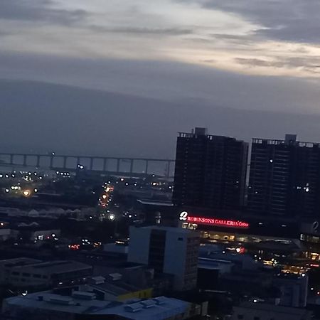 Unit Near Sm City,Gaisano Mall Of Cebu,Robinsons Galleria Luaran gambar