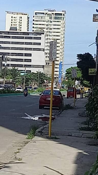 Unit Near Sm City,Gaisano Mall Of Cebu,Robinsons Galleria Luaran gambar